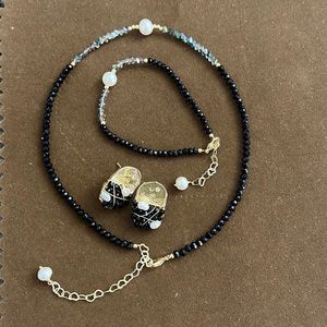 Natural freshwater pearl jewelry set